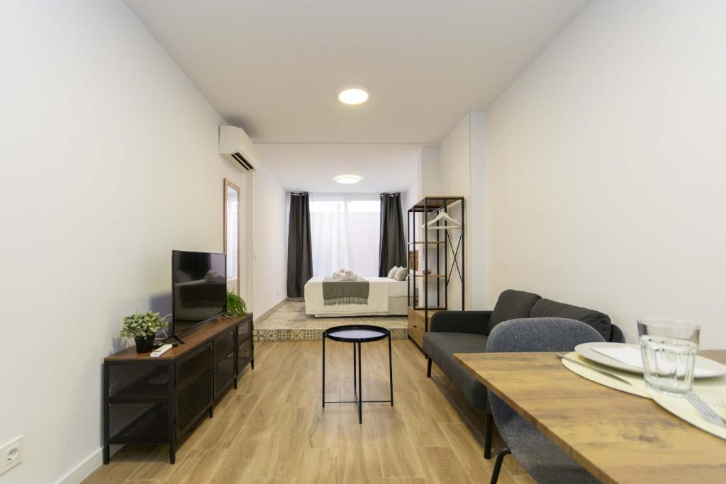 Regency IV - Ferga Suites - 4