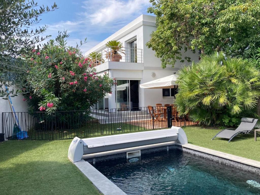 Beautiful Villa, 8p, comfort, quiet, beaches and center - 1