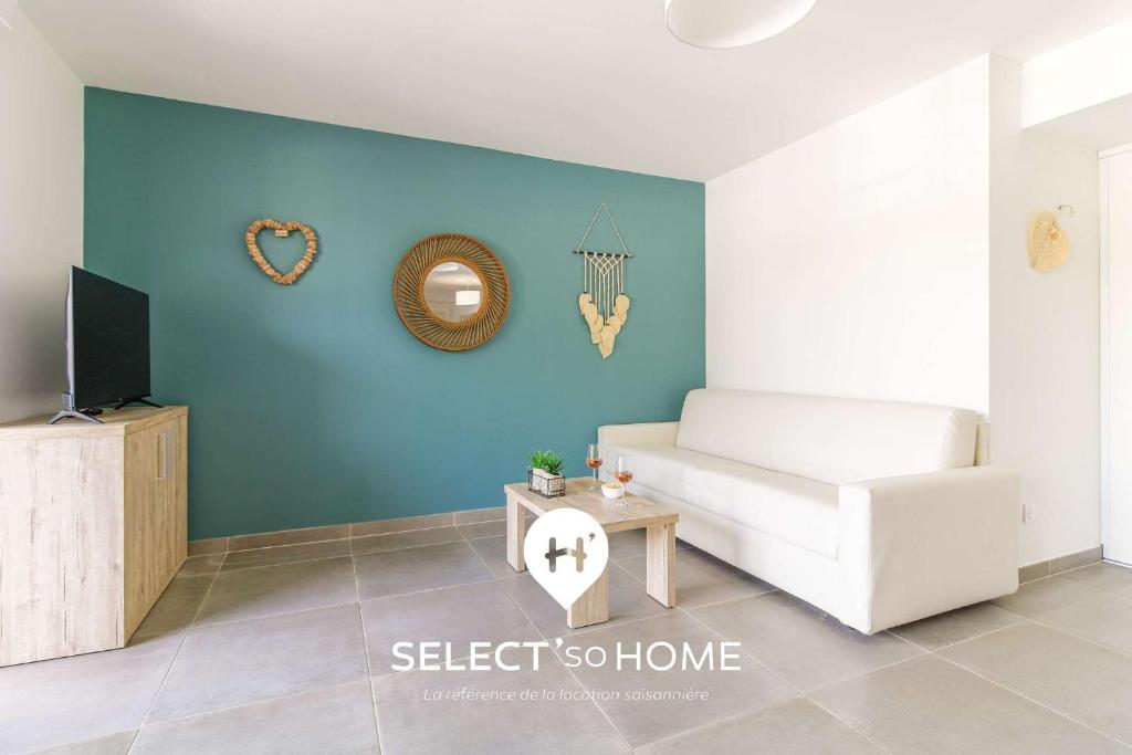 SELECT'soHOME - Appartement à deux pas de la plage de La Favière et de ses commences avec parking privé pour 6 personnes ! - ILOA-C11 - 4