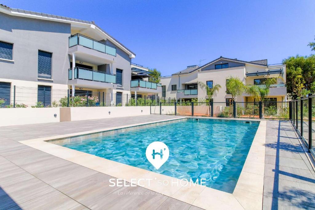 SELECT'soHOME - Appartement à deux pas de la plage de La Favière et de ses commences avec parking privé pour 6 personnes ! - ILOA-C11 - 2