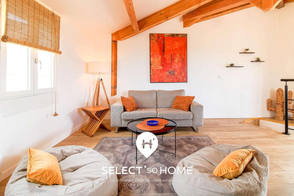 SELECT'soHOME - Duplex avec terrasse pour 4 au cœur du village historique de Bormes-les-mimosas ! - IRUNDA - 2