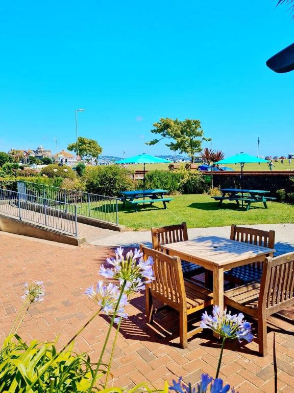 Beach Hotel Torbay B&B photo 7