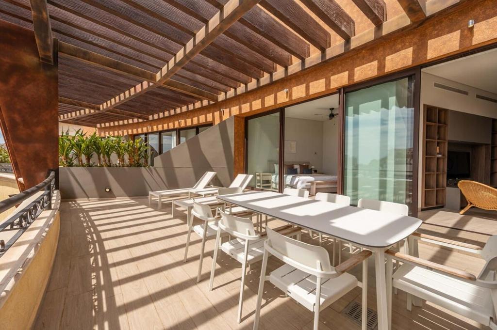 Capitalia Marina Cabo & Golden Sunsets Terrace - 3