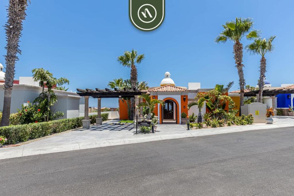 Villa with Private Pool & Patio in Cabo - 5