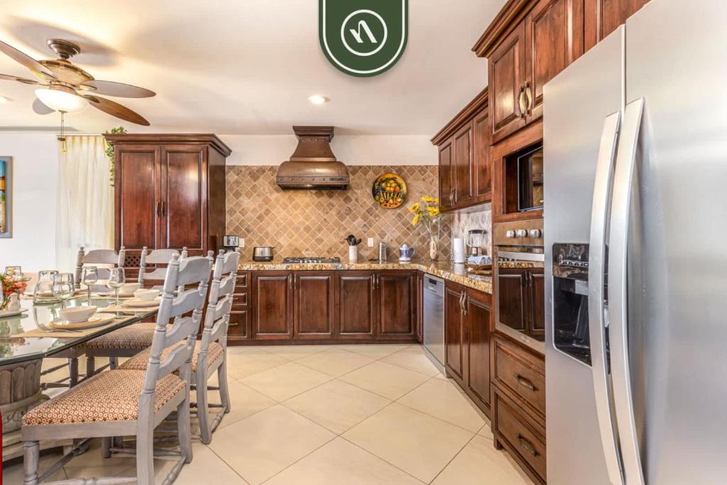 2BR Condo with Private Terrace - Ocean View - 5