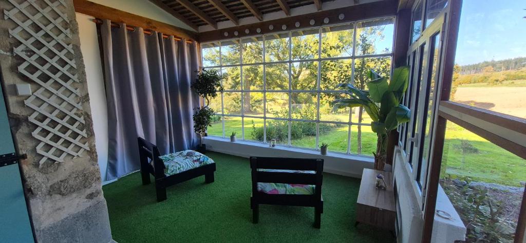 Studio Rosanos vue sur lac, Saint-Vaury