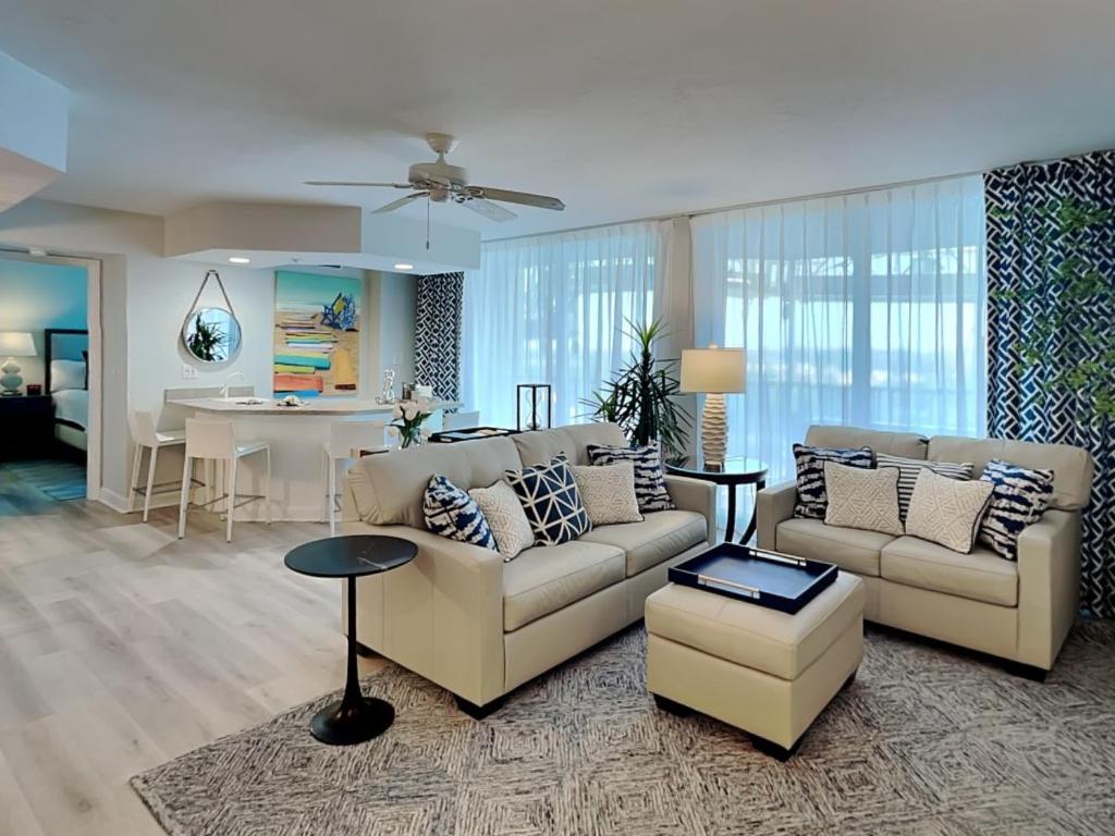 Gullwing 1201, Fort Myers Beach