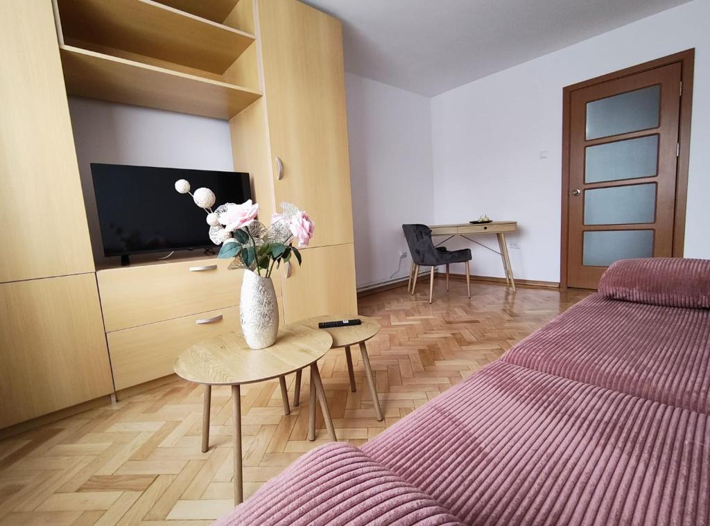 Cuibul Linistit, Oradea