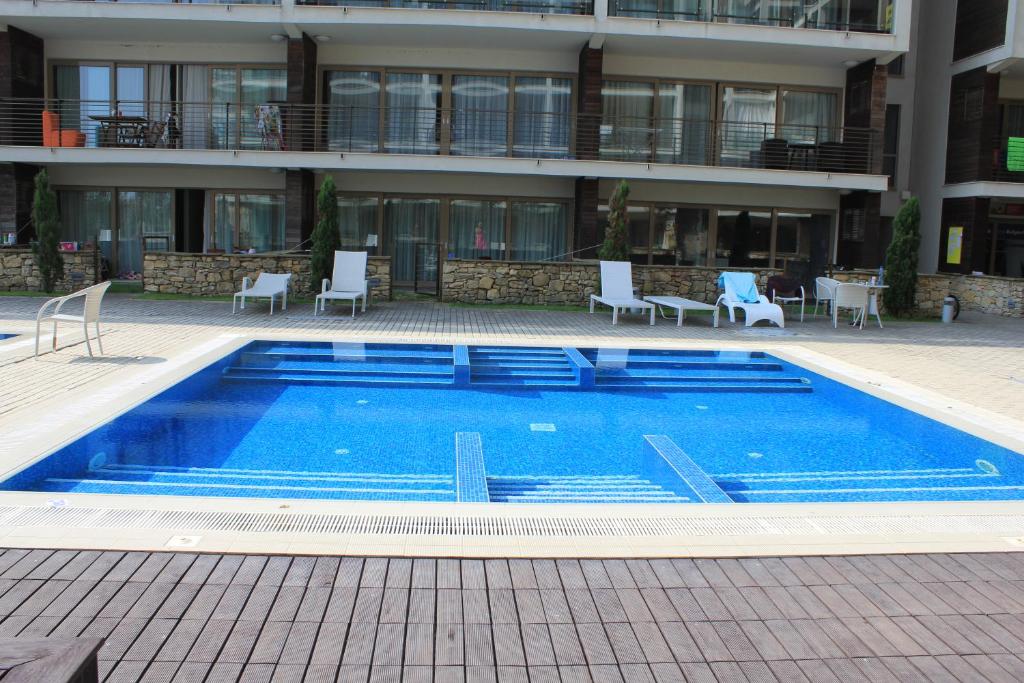 Private Apartments in Yoo Bulgaria Complex photo