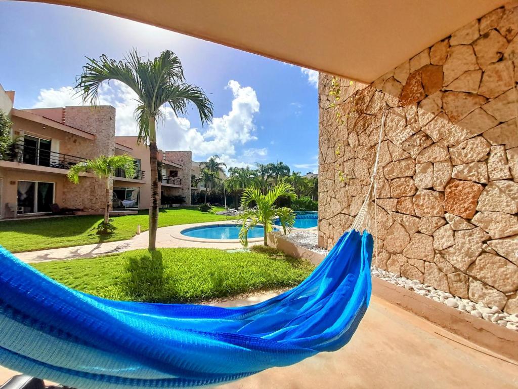 Joyol Ha 107, Lagoon view, 3-min walk to Beach, Puerto Aventuras