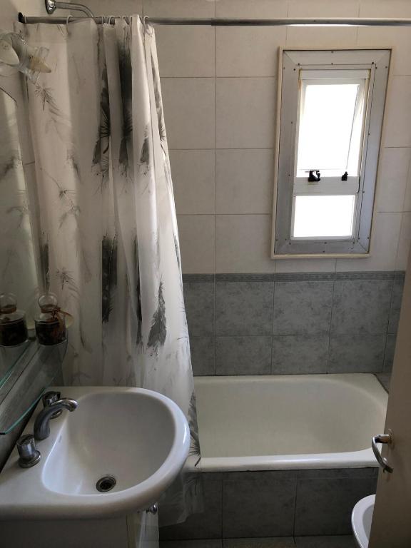 Departamento 2 ambientes para 4 personas Playa-Casino-Shopping - 2