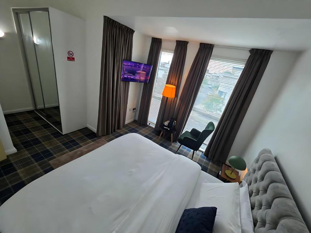 MetroStay Manchester, Manchester