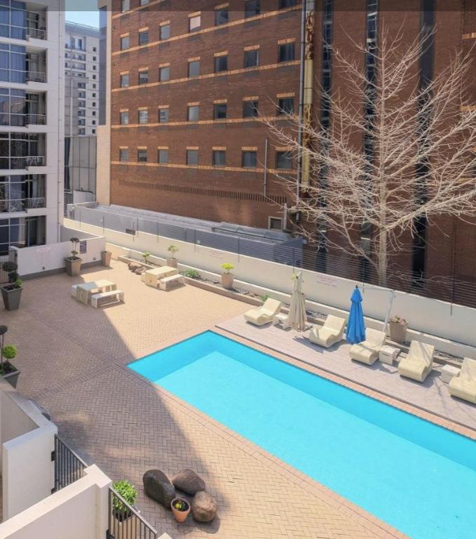 Boetie & Sons Sandton Stay, Johannesburg