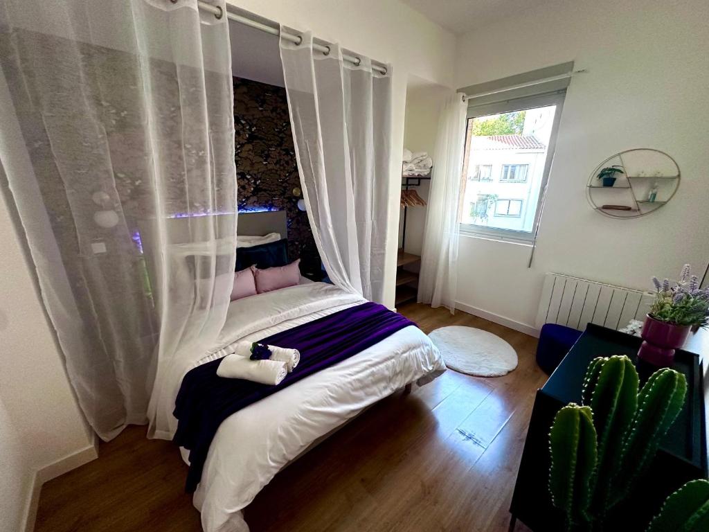 Chic and Relaxing Retreat with Air Con, Bath Ritual & Candles - Pets welcome, Carcassonne