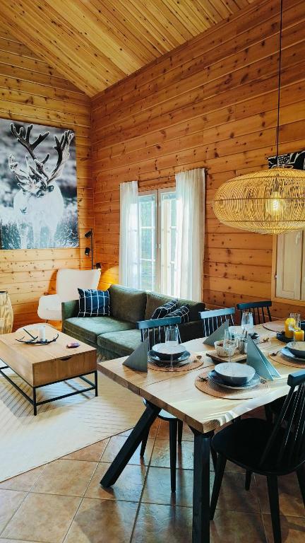 Parimökki Kaarni - 1km Ylläksen rinteisiin, Ylläsjärvi