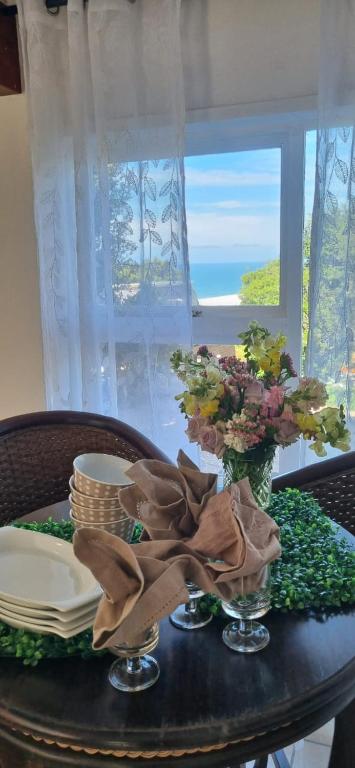 Dinky's Place, Herolds Bay