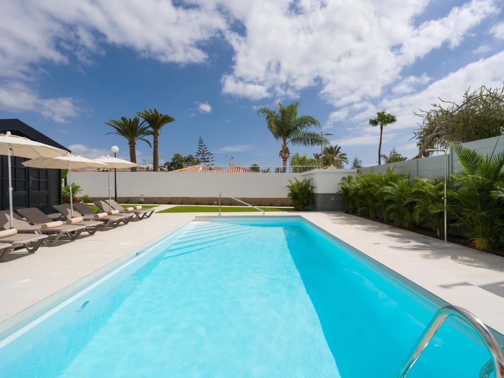 Paso Chico Gran Canaria - Men Adults Only - Clothing Optional - 1