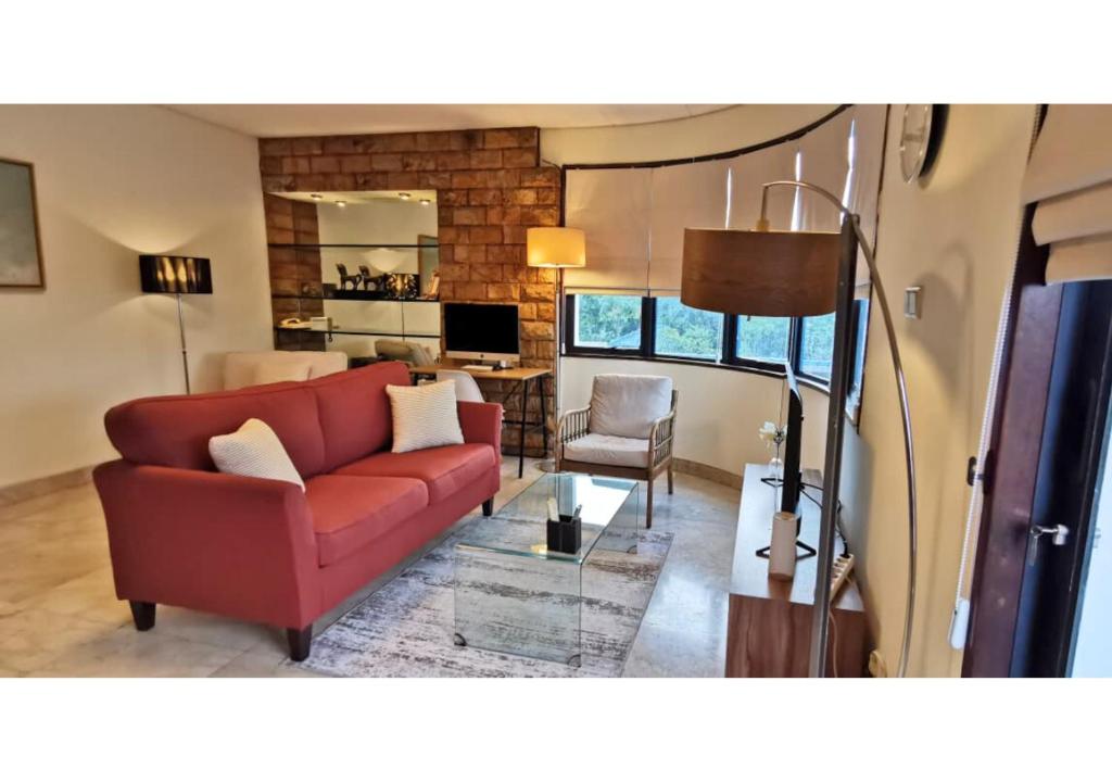 Spacious & New 1BR at SCBD, Jkt Convention Center, GBK, Jakarta