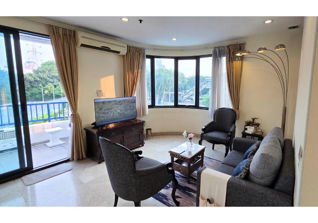 Luxury Apt 85m2, 2 Bedroom at SCBD,Jakarta Convention Ctr,JICC,GBK, Mantaak