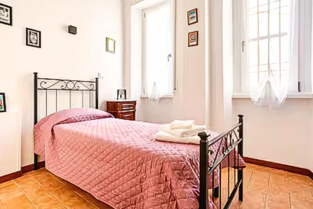 2 Bedroom Apartment for 4 Quiet Tram 8 to Trastevere Vatican - 5