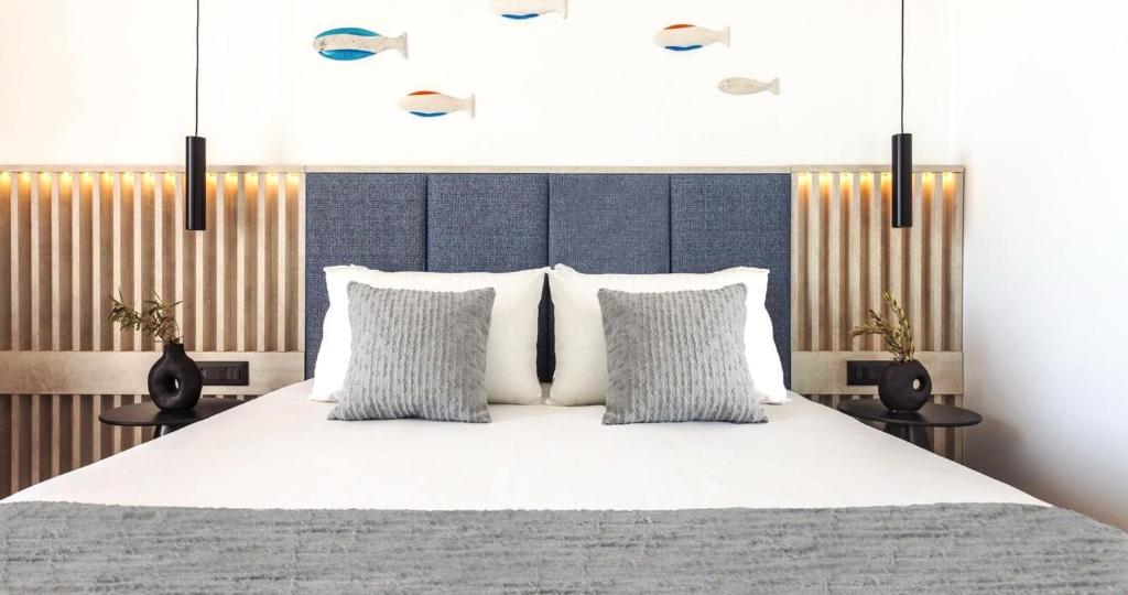 Blue Sea Beach Resort — Hotel rooms in Faliraki, South Aegean