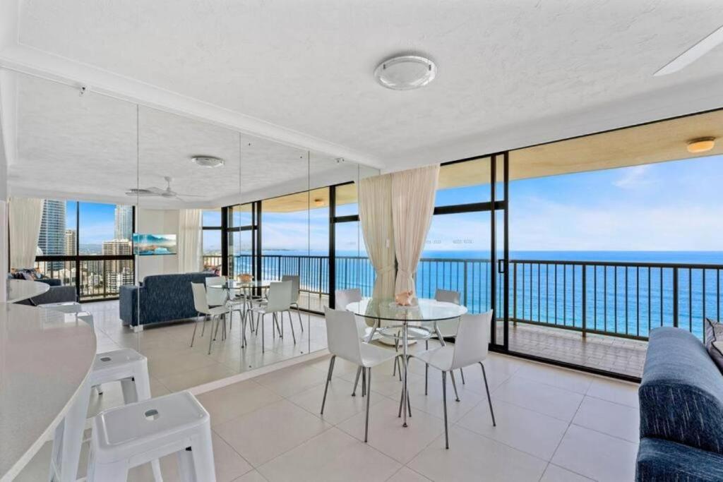 Level 29 - OceanFront 2B at Imperial Surf - Hosted by Coastal Letting Co., Gold Coast