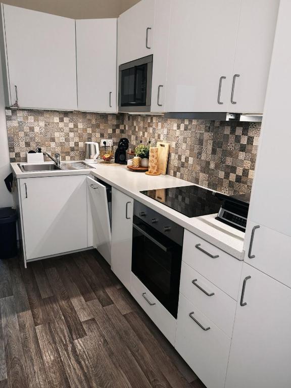 Bright and cozy 40 m apartment at Prague 7, Prague