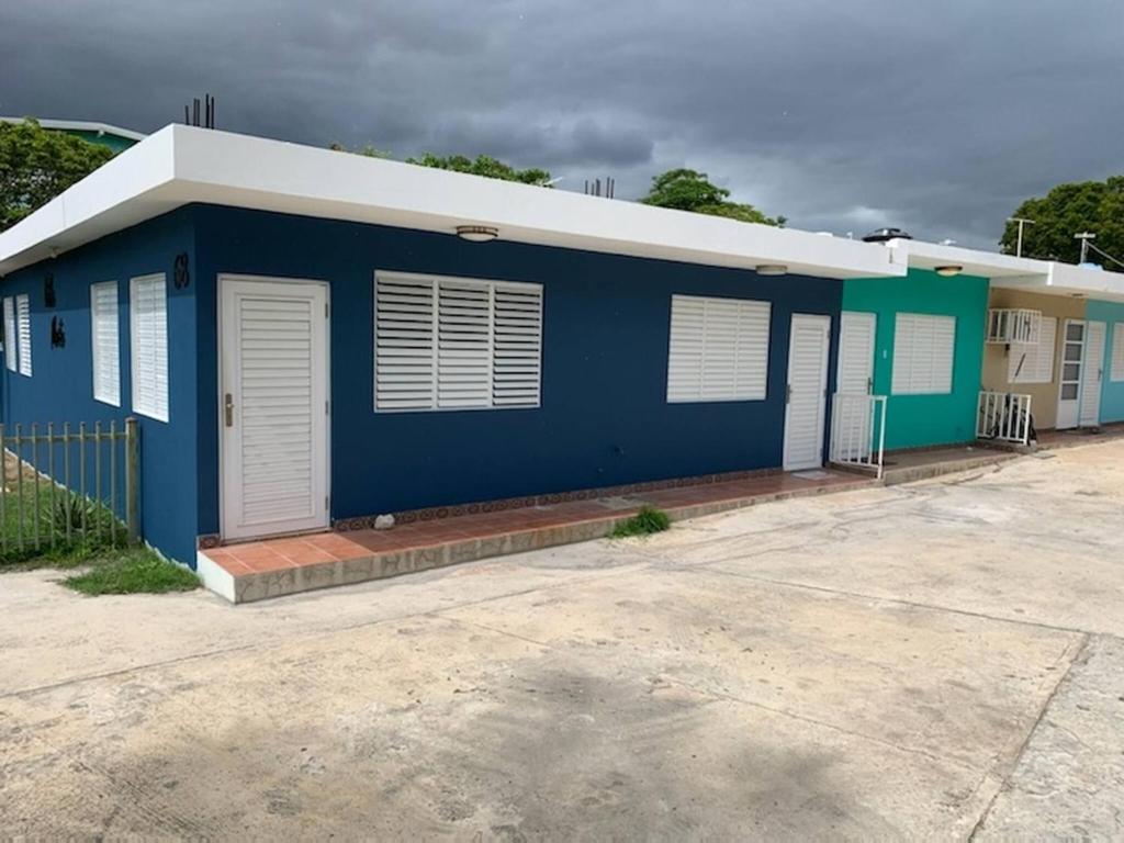 Hike, dive, water, fun, one minute walk to beach, Ensenada