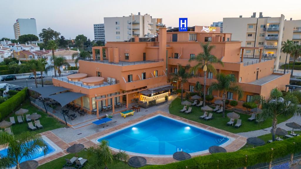 Swimming pool, Hotel Praia Sol in Vilamoura