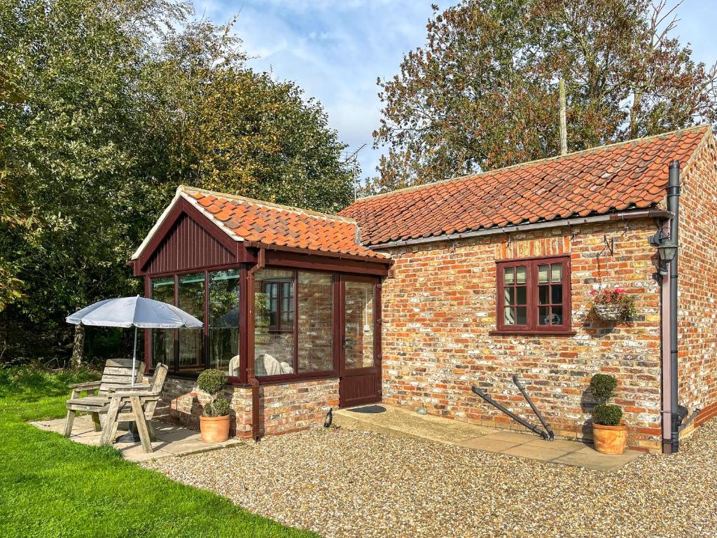 The Old Chapel, Burshill