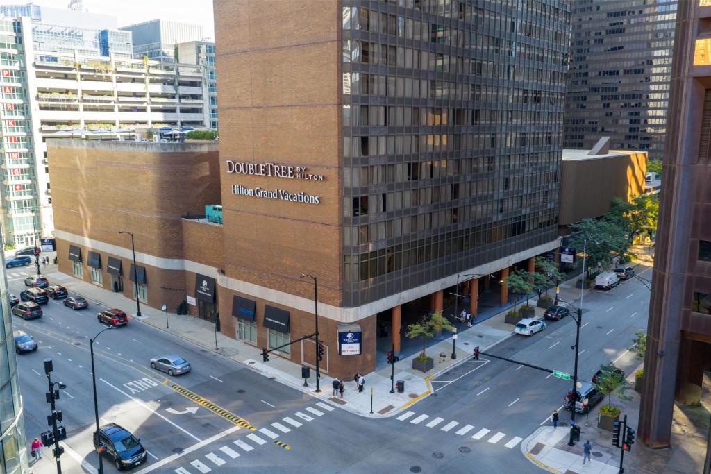 DoubleTree by Hilton Chicago Magnificent Mile, Chicago