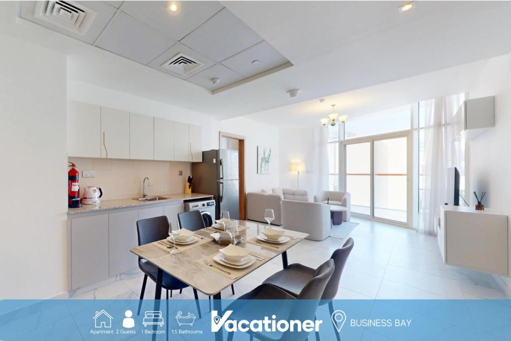 Vacationer l 1 Bedroom Perched on the 19th Floor l Free Pool, Gym Access, Dubaj