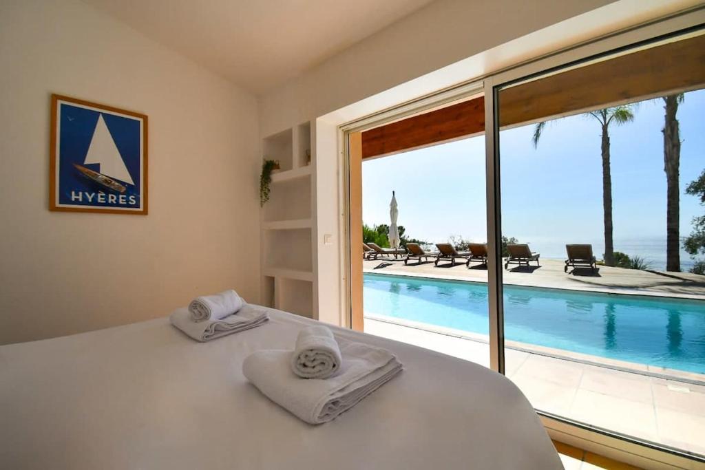 Villa PalmSprings Stunning Sea View & Private Pool - 5