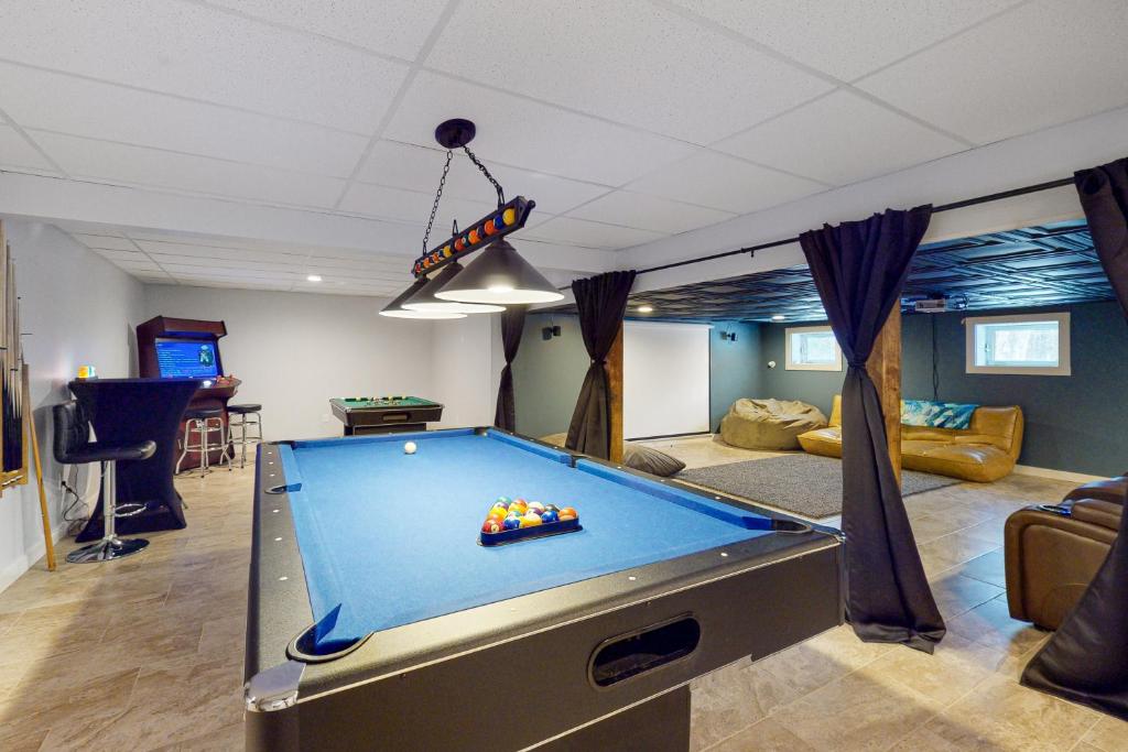 Juniper Grove, Ogunquit