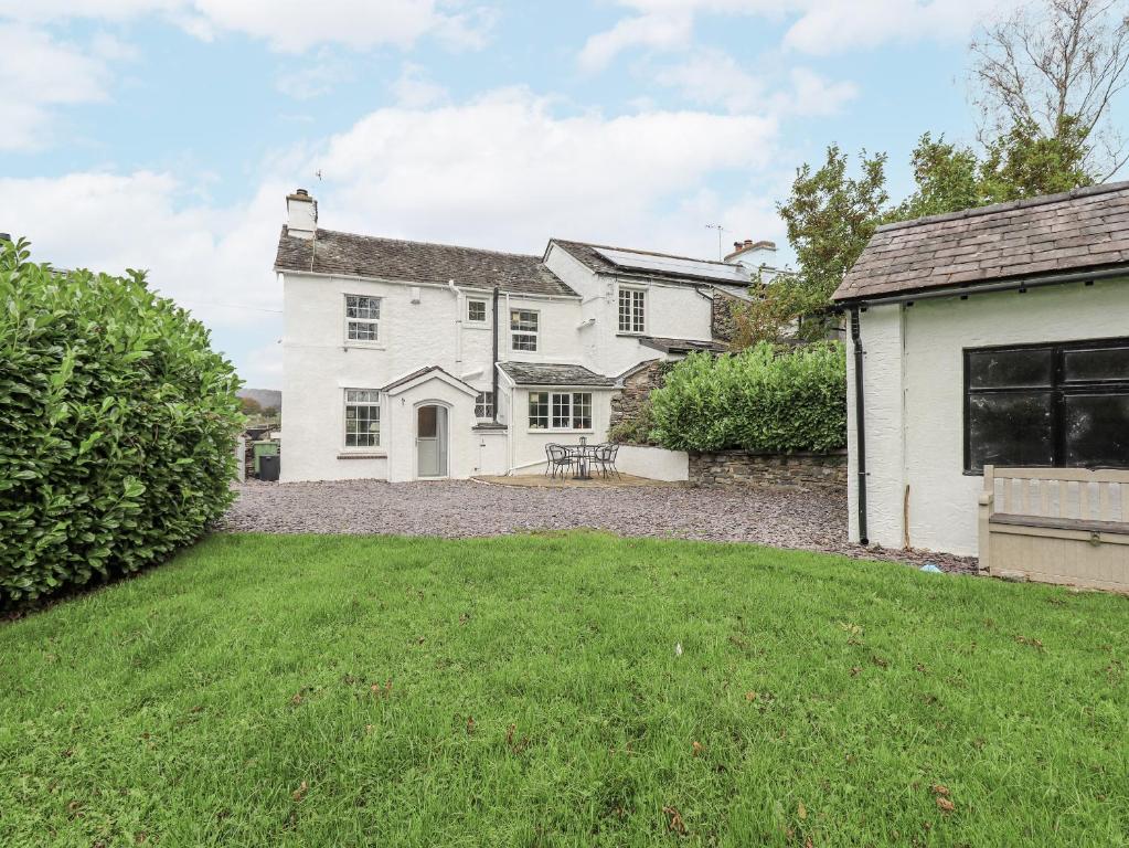 Smithy Cottage at Bowland Bridge, Bowland Bridge