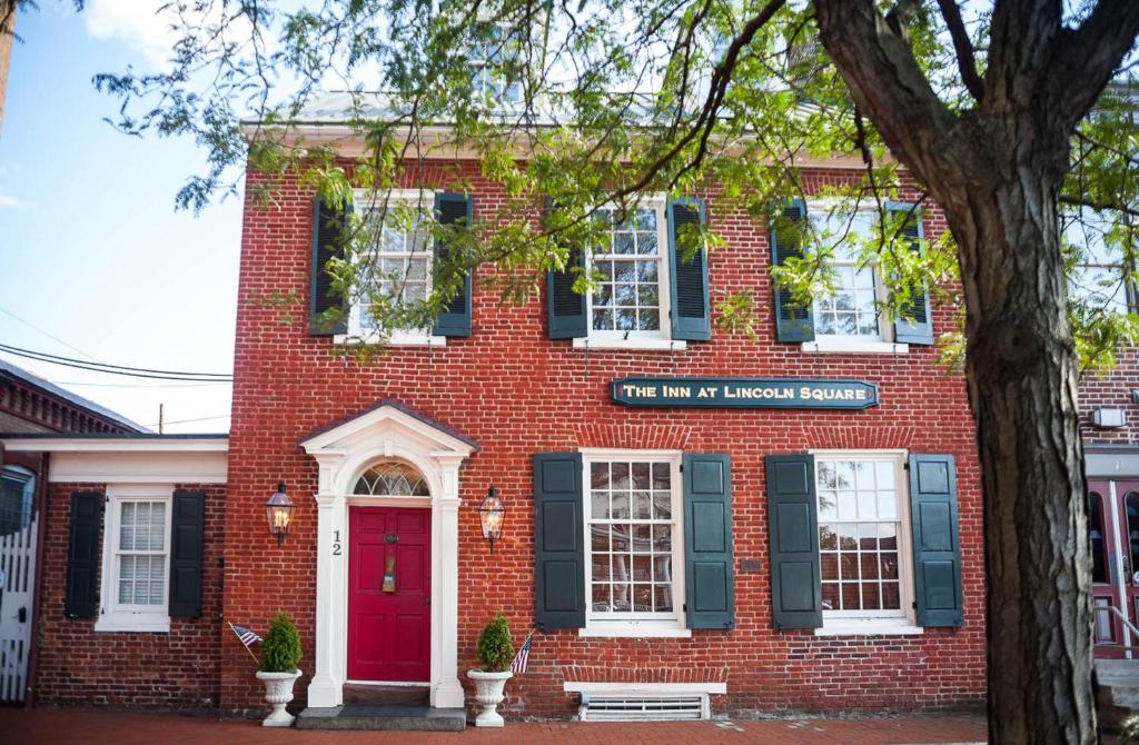 The Inn at Lincoln Square — Hotel in Gettysburg (PA)