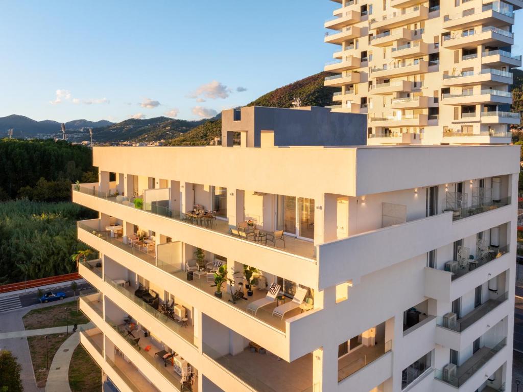 Lantern Penthouse - 3