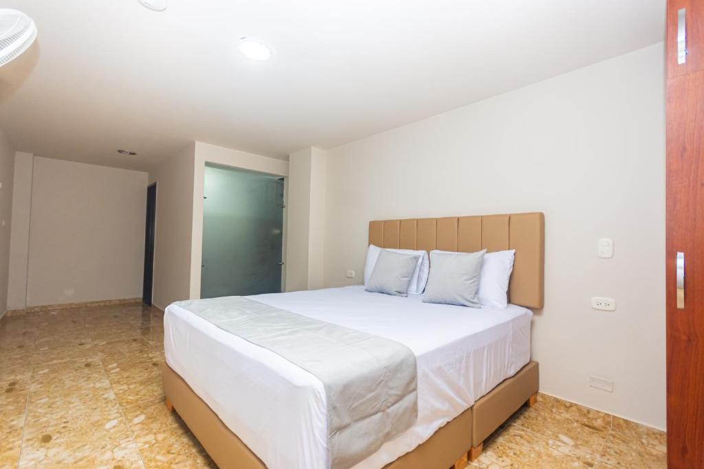 Hotel Bossanova - 2