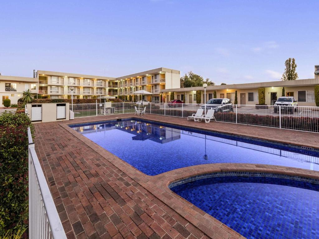 BreakFree Queanbeyan, Queanbeyan