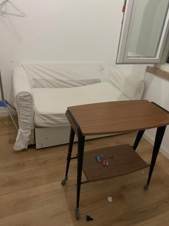 Rua forno do tijolo 27,4D, Lisbon