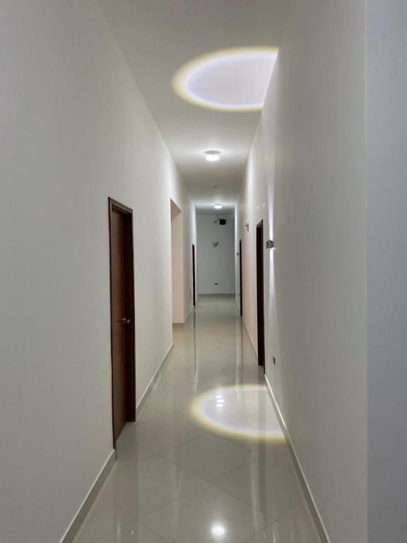 Hotel Raymondi - 4
