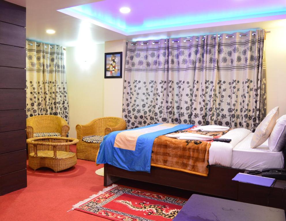 Hotel Golden Dolma photo