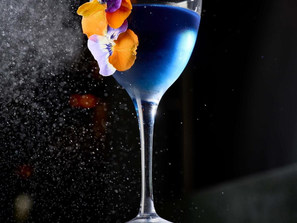 Bar/lounge