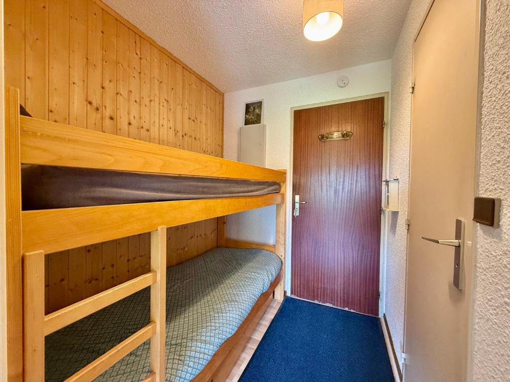 Appartement confortable avec terrasse et parking, proche centre - 5