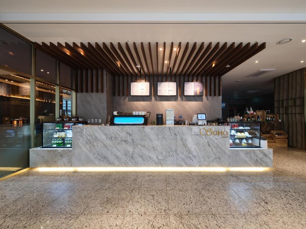 Stanford Hotel Myeongdong