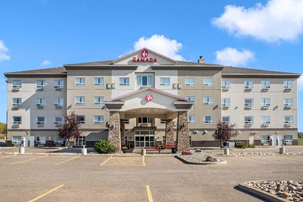 Ramada by Wyndham Lac La Biche, Lac La Biche