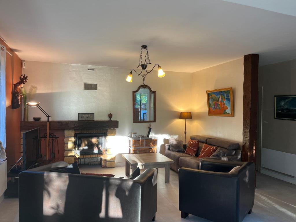 Grande Maison à 150 mètres de La Plage - 4