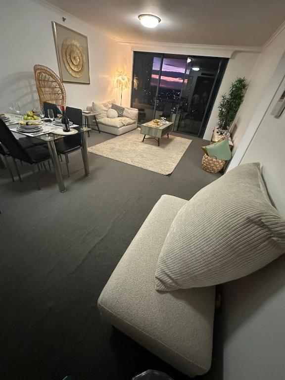 Homely in Haymarket, Sydney