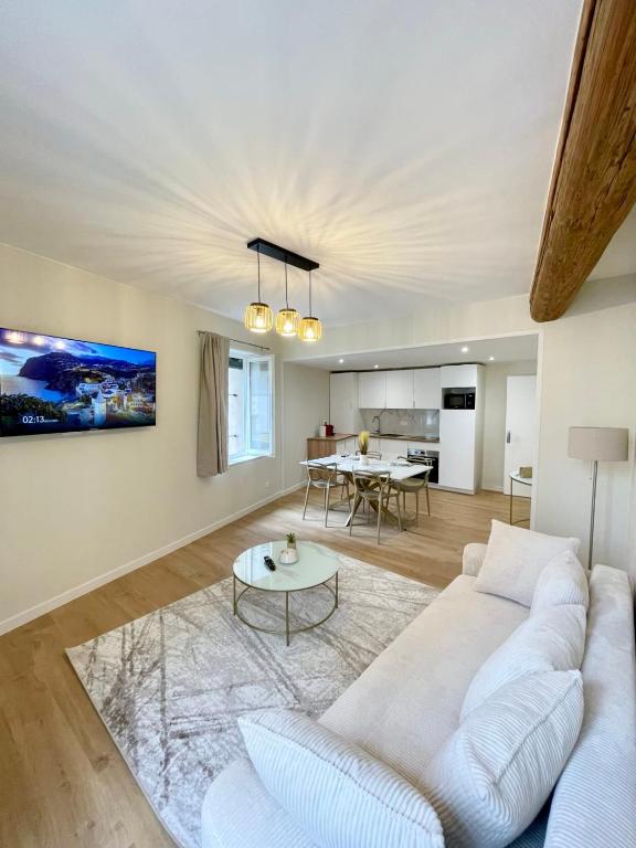 Casa Luna 1 Bedroom 4 Guests City Center Fully Equipped - 5