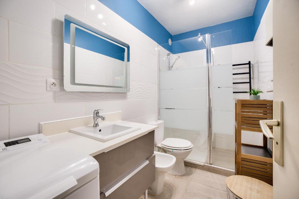 700m de la plage, centre Dinard, 2 adultes 1 enfant - 5